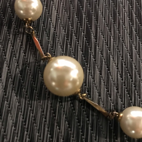 SOLD Large Pearls on gold link necklace - Picture 2 of 6